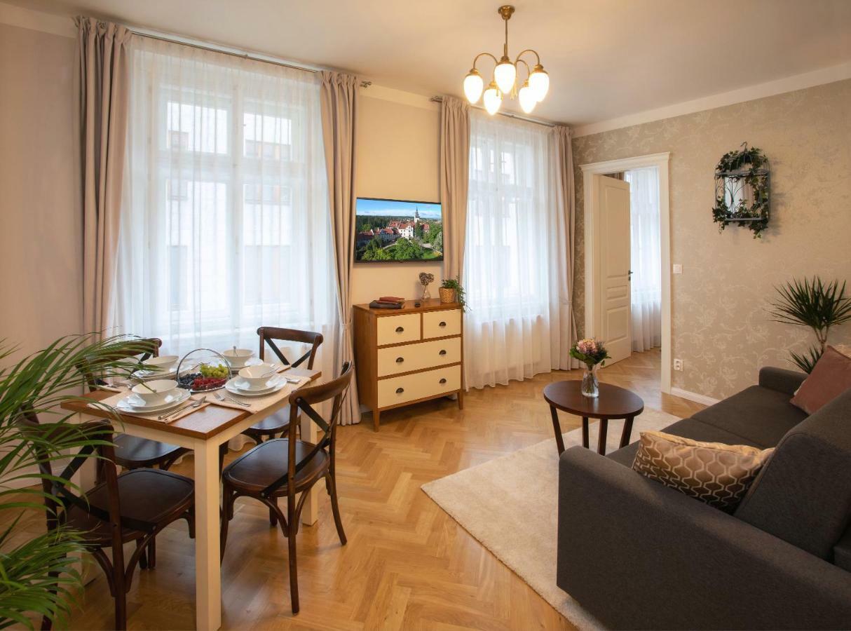 Seno6 * Praga