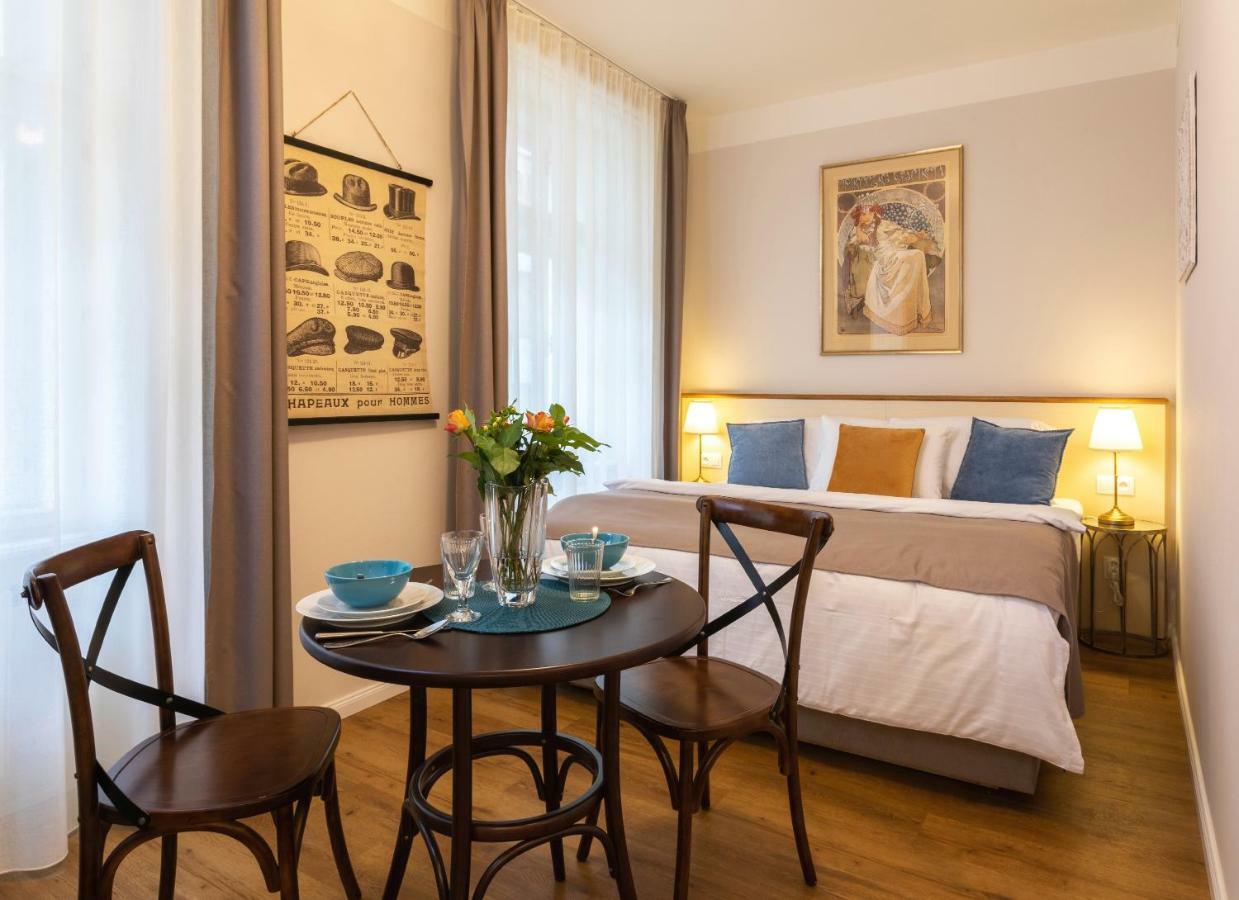 Seno6 Apartamento *